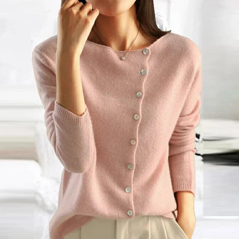 TOPS | Soft cardigan with stylish button closure