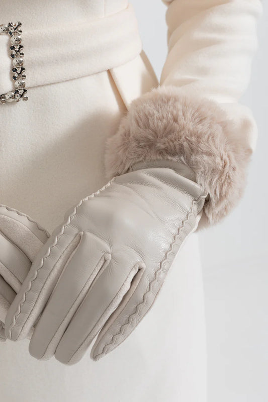 ELISA | SUEDE QUILTED GLOVES WITH FUR - BEIGE